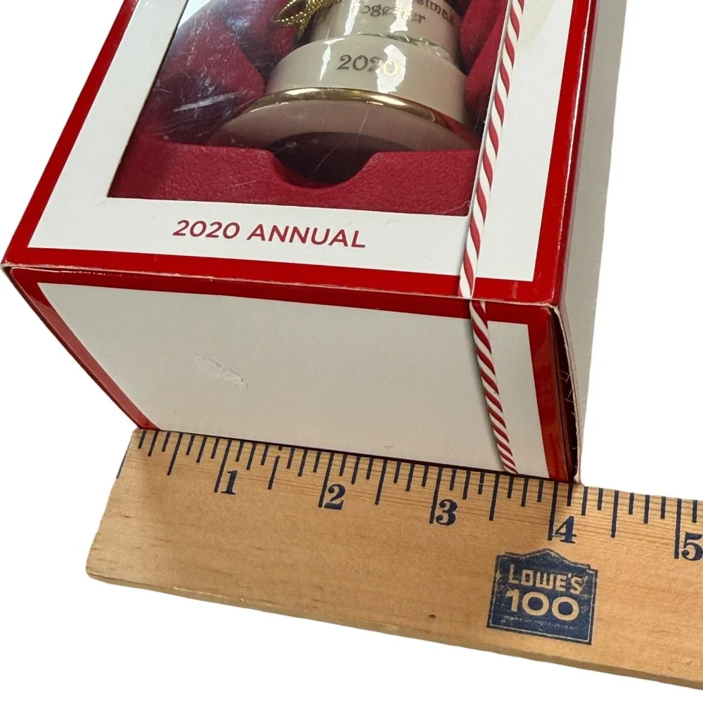 Lenox Our First Christmas Together 2020 Annual Wedding‎ Cake Ornament Gold Trim